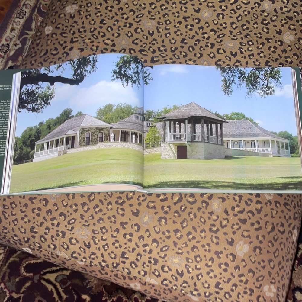 Rizzoli Ranches, Villas, and Houses - Serene Blue Cover - Picture 4 of 4